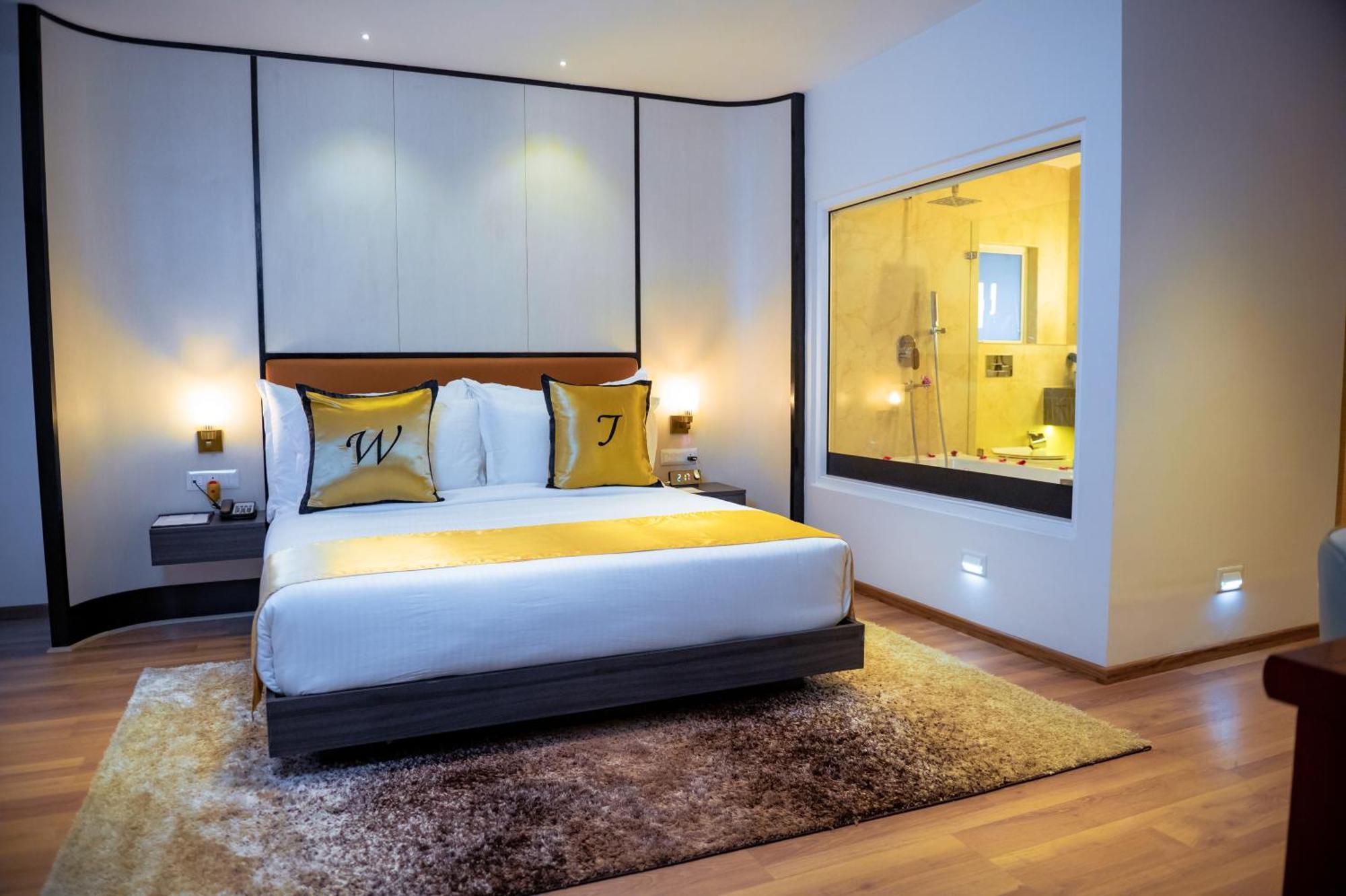 Shulem Boutique Hotel Dimāpur 外观 照片